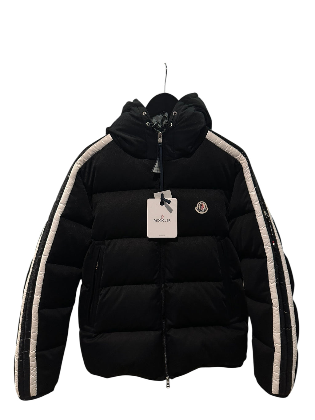 Moncler Sanbesan