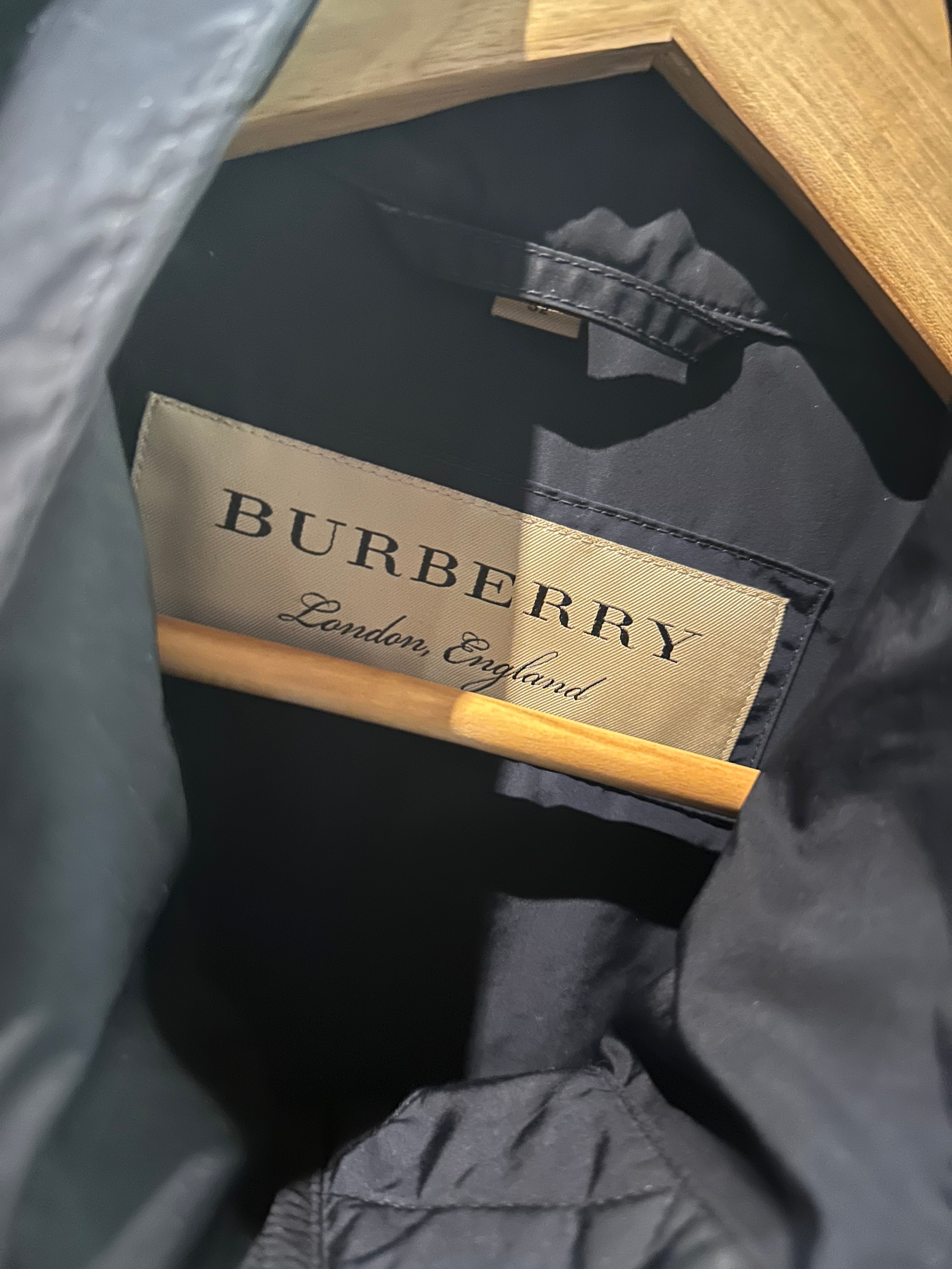 Burberry Windbreaker (Navy)