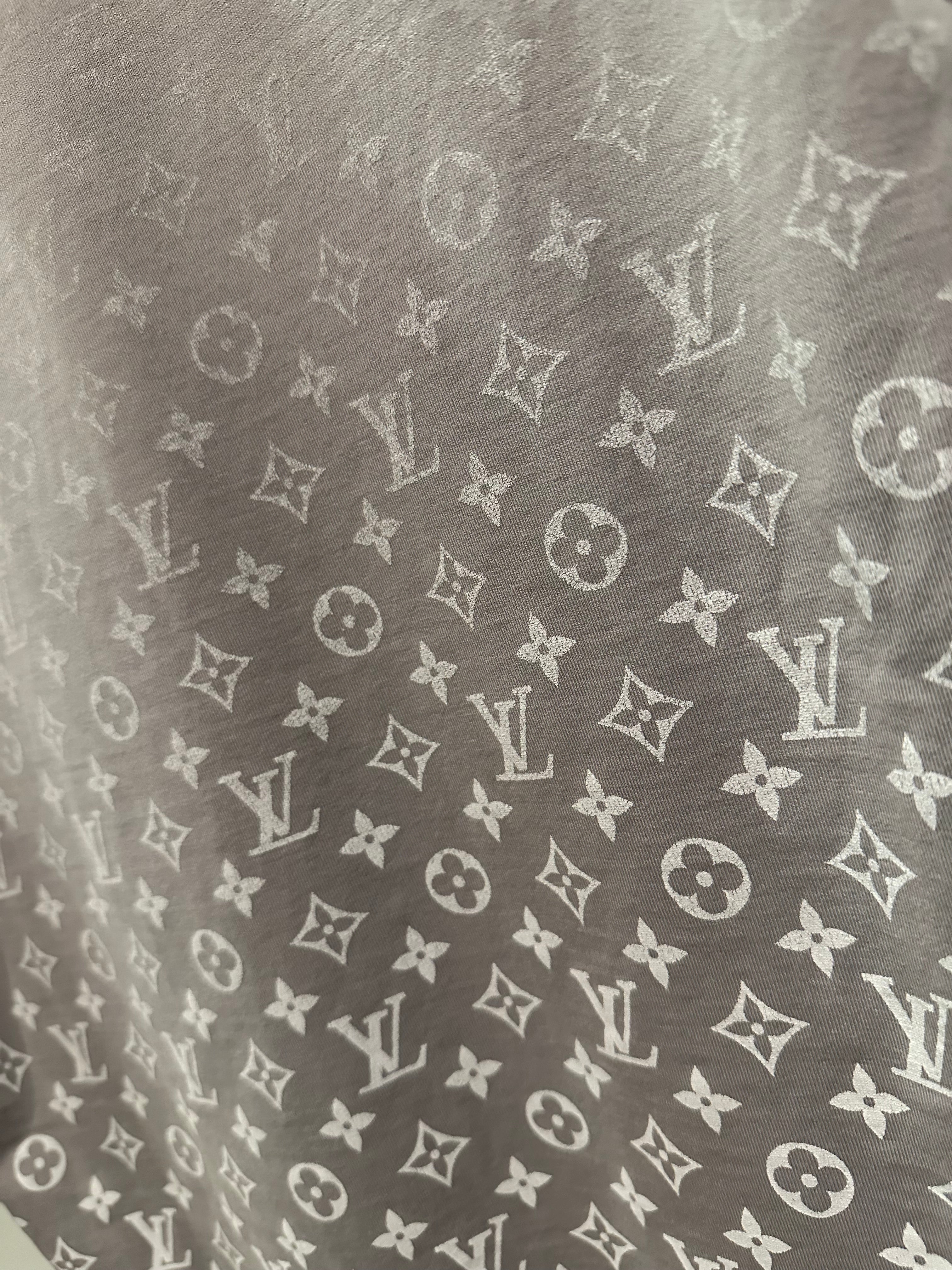 Louis Vuitton Gradient T-shirt